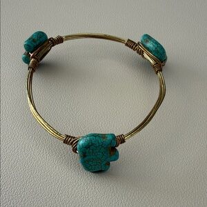 Turquoise and Gold Wire Bracelet